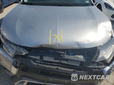 Zdjęcie 12 z 13 samochodu: 2019 MITSUBISHI OUTLANDER SE VIN:JA4AD3A31KZ020771 - miniatura