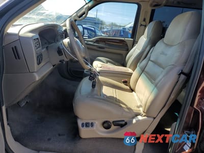 Zdjęcie 7 z 13 samochodu: 2000 FORD EXCURSION LIMITED VIN:1FMSU43F8YED96242 - miniatura
