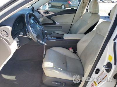 Zdjęcie 7 z 14 samochodu: 2011 LEXUS IS 250 VIN:JTHBF5C2XB5132253 - miniatura
