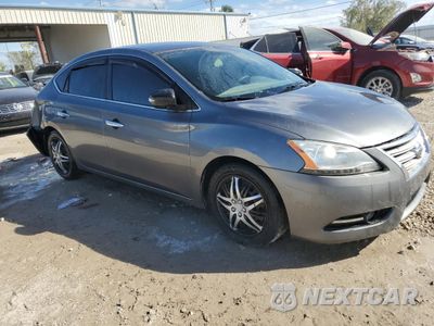 Czwarte zdjęcie samochodu z boku: 2015 NISSAN SENTRA S VIN:3N1AB7AP5FY324016 - miniatura