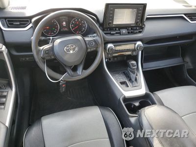 Zdjęcie 8 z 13 samochodu: 2021 TOYOTA RAV4 XLE VIN:2T3P1RFV2MW156383 - miniatura