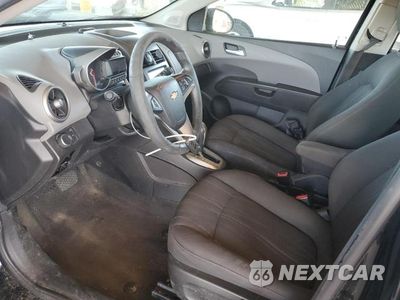 Zdjęcie 7 z 12 samochodu: 2016 CHEVROLET SONIC LT VIN:1G1JC6SH2G4160703 - miniatura
