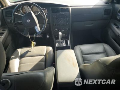 Zdjęcie 8 z 13 samochodu: 2005 DODGE MAGNUM R/T VIN:2D8GV58245H670884 - miniatura
