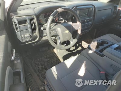 Zdjęcie 8 z 12 samochodu: 2018 CHEVROLET SILVERADO C1500 VIN:1GCNCNEH6JZ123923 - miniatura