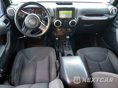 Zdjęcie 8 z 12 samochodu: 2016 JEEP WRANGLER UNLIMITED SAHARA VIN:1C4BJWEG3GL258018 - miniatura