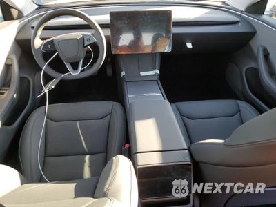 Zdjęcie 8 z 12 samochodu: 2024 TESLA MODEL 3 VIN:5YJ3E1EA8RF751612 - miniatura