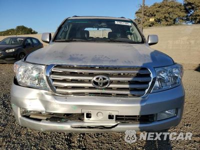Piąte zdjęcie samochodu w środku: 2011 TOYOTA LAND CRUISER VIN:JTMHY7AJ5B5011514 - miniatura