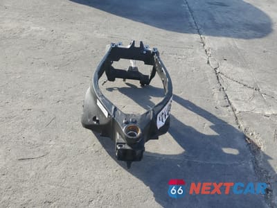 Drugie zdjęcie samochodu z przodu: 2021 YAMAHA YZFR1 VIN:JYARN66Y1MA000500 - miniatura