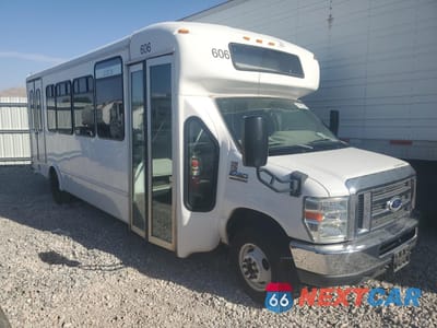 2016 FORD ECONOLINE E450 SUPER DUTY CUTAWAY VAN 1FDFE4FS6GDC03985 - główne zdjęcie licytacji z USA - miniatura