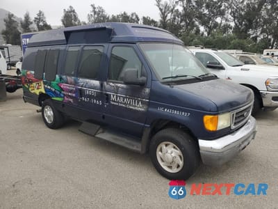 Czwarte zdjęcie samochodu z boku: 2007 FORD ECONOLINE E350 SUPER DUTY VAN VIN:1FDSS34L17DA94400 - miniatura