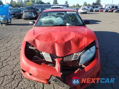 Piąte zdjęcie samochodu w środku: 2004 PONTIAC SUNFIRE VIN:1G2JB12F847259309 - miniatura