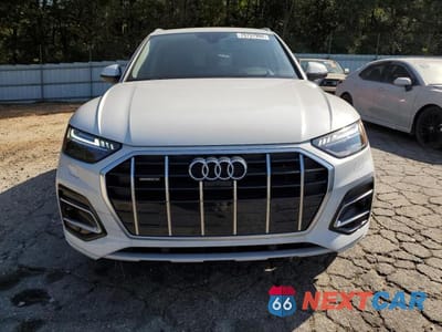 Piąte zdjęcie samochodu w środku: 2024 AUDI Q5 PRESTIGE 40 VIN:WA1CBAFYXR2031200 - miniatura