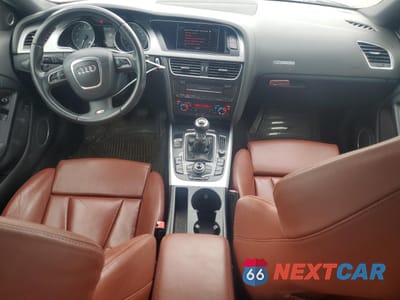 Zdjęcie 8 z 12 samochodu: 2010 AUDI S5 PREMIUM PLUS VIN:WAUGVAFR6AA009306 - miniatura