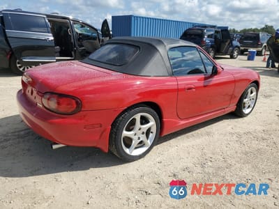 Trzecie zdjęcie samochodu z tyłu: 2002 MAZDA MX-5 MIATA BASE VIN:JM1NB353X20227378 - miniatura