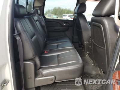 Zdjęcie 10 z 12 samochodu: 2011 CHEVROLET SILVERADO K1500 LTZ VIN:3GCPKTE33BG223824 - miniatura