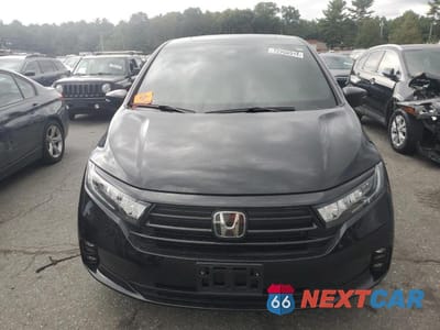 Piąte zdjęcie samochodu w środku: 2024 HONDA ODYSSEY SPORT VIN:5FNRL6H73RB004559 - miniatura