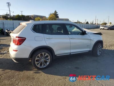Trzecie zdjęcie samochodu z tyłu: 2017 BMW X3 XDRIVE28I VIN:5UXWX9C33H0T24313 - miniatura
