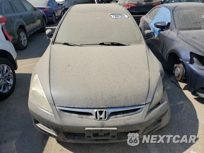 Piąte zdjęcie samochodu w środku: 2007 HONDA ACCORD LX VIN:1HGCM56467A184701 - miniatura