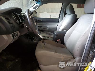 Zdjęcie 7 z 12 samochodu: 2012 TOYOTA TACOMA DOUBLE CAB VIN:5TFLU4EN0CX045707 - miniatura