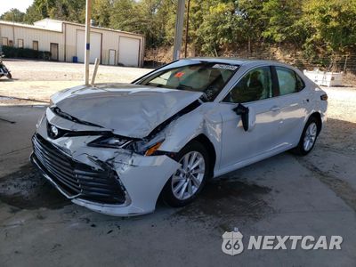 2023 TOYOTA CAMRY LE 4T1C11AK2PU184369 - główne zdjęcie licytacji z USA - miniatura