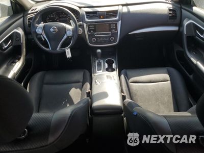 Zdjęcie 8 z 12 samochodu: 2017 NISSAN ALTIMA 2.5 VIN:1N4AL3AP7HC163785 - miniatura