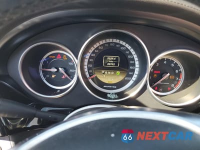 Zdjęcie 9 z 13 samochodu: 2012 MERCEDES-BENZ CLS 63 AMG VIN:WDDLJ7EB4CA054905 - miniatura