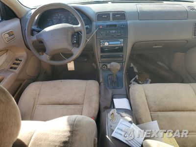 Zdjęcie 8 z 12 samochodu: 1998 NISSAN MAXIMA GLE VIN:JN1CA21D9WT501471 - miniatura