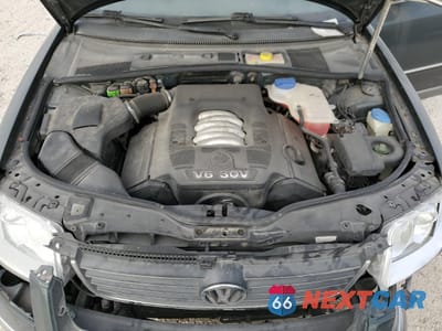 Zdjęcie 12 z 14 samochodu: 2004 VOLKSWAGEN PASSAT GLX VIN:WVWRH63B14P159655 - miniatura