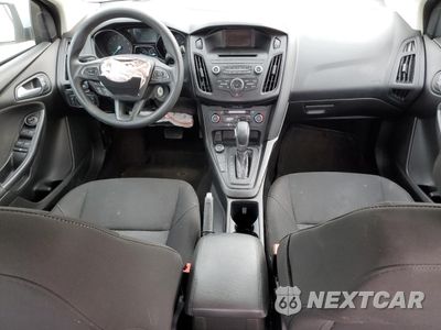 Zdjęcie 8 z 13 samochodu: 2017 FORD FOCUS SE VIN:1FADP3FEXHL281032 - miniatura