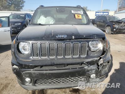 Piąte zdjęcie samochodu w środku: 2023 JEEP RENEGADE LATITUDE VIN:ZACNJDB16PPP60631 - miniatura