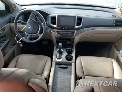 Zdjęcie 8 z 13 samochodu: 2017 HONDA RIDGELINE RTL VIN:5FPYK3F66HB030506 - miniatura