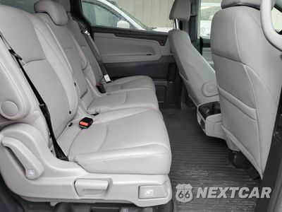 Zdjęcie 11 z 15 samochodu: 2019 HONDA ODYSSEY EXL VIN:5FNRL6H67KB513762 - miniatura
