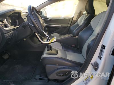 Zdjęcie 7 z 13 samochodu: 2016 VOLVO V60 CROSS COUNTRY PREMIER VIN:YV4612HK0G1006181 - miniatura