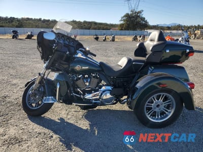 Trzecie zdjęcie samochodu z tyłu: 2024 HARLEY-DAVIDSON FLHTCUTG VIN:1HD1MAF20RB856339 - miniatura