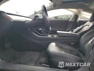 Zdjęcie 7 z 12 samochodu: 2019 TESLA MODEL 3 VIN:5YJ3E1EAXKF395556 - miniatura