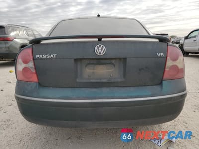 Zdjęcie 6 z 14 samochodu: 2004 VOLKSWAGEN PASSAT GLX VIN:WVWRH63B14P159655 - miniatura