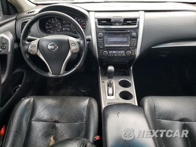 Zdjęcie 8 z 12 samochodu: 2013 NISSAN ALTIMA 2.5 VIN:1N4AL3APXDN491281 - miniatura