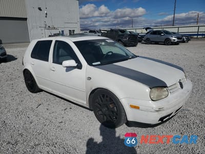 Czwarte zdjęcie samochodu z boku: 2002 VOLKSWAGEN GOLF GLS TDI VIN:9BWGP61J324063227 - miniatura