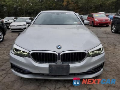 Piąte zdjęcie samochodu w środku: 2019 BMW 530 XI VIN:WBAJA7C5XKG910084 - miniatura