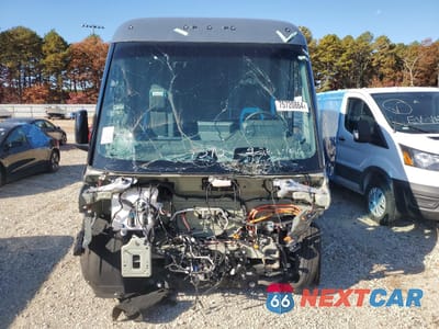 Piąte zdjęcie samochodu w środku: 2023 RIVIAN EDV 700 VIN:7FCEHEB73PN007392 - miniatura