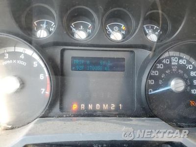 Zdjęcie 9 z 13 samochodu: 2015 FORD F350 SUPER DUTY VIN:1FDRF3G61FED50715 - miniatura