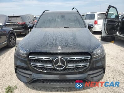 Piąte zdjęcie samochodu w środku: 2022 MERCEDES-BENZ GLS 450 4MATIC VIN:4JGFF5KEXNA662146 - miniatura