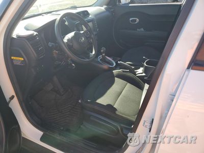 Zdjęcie 7 z 13 samochodu: 2019 KIA SOUL + VIN:KNDJP3A5XK7009780 - miniatura