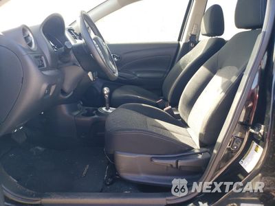 Zdjęcie 7 z 12 samochodu: 2018 NISSAN VERSA S VIN:3N1CN7AP0JL826745 - miniatura