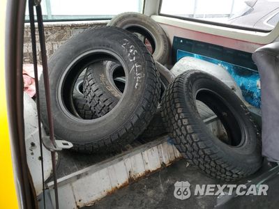 Zdjęcie 10 z 12 samochodu: 1981 FORD BRONCO U100 VIN:1FMDU15FXBLA26871 - miniatura