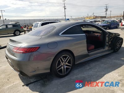 Trzecie zdjęcie samochodu z tyłu: 2019 MERCEDES-BENZ S 560 4MATIC VIN:WDDXJ8GB2KA036499 - miniatura