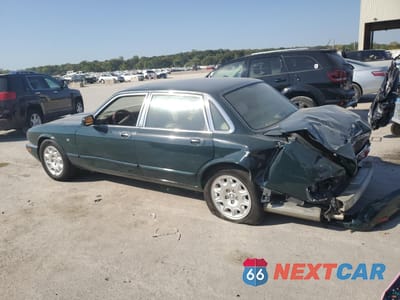 Drugie zdjęcie samochodu z przodu: 2003 JAGUAR XJ8 VIN:SAJDA14C93LF51043 - miniatura