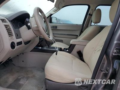 Zdjęcie 7 z 13 samochodu: 2012 FORD ESCAPE XLS VIN:1FMCU0C71CKC17460 - miniatura