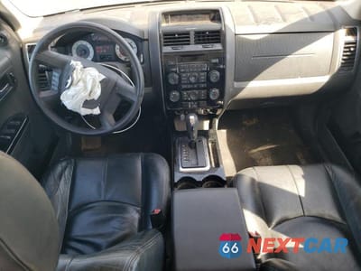 Zdjęcie 8 z 13 samochodu: 2008 MAZDA TRIBUTE I VIN:4F2CZ02Z28KM04609 - miniatura