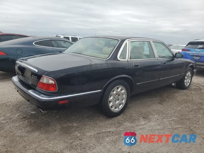 Trzecie zdjęcie samochodu z tyłu: 2001 JAGUAR XJ8 VIN:SAJDA14C51LF32650 - miniatura